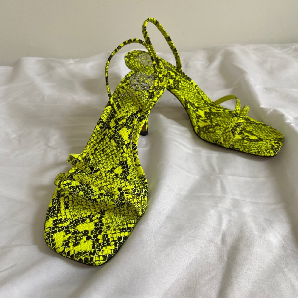 Women shoes